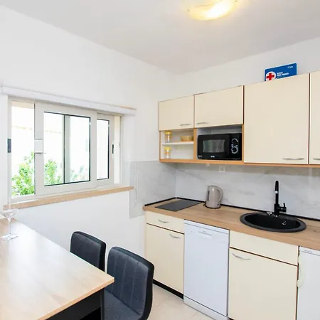 Ivan Appartement *